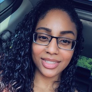 Meet your Posher, Frances